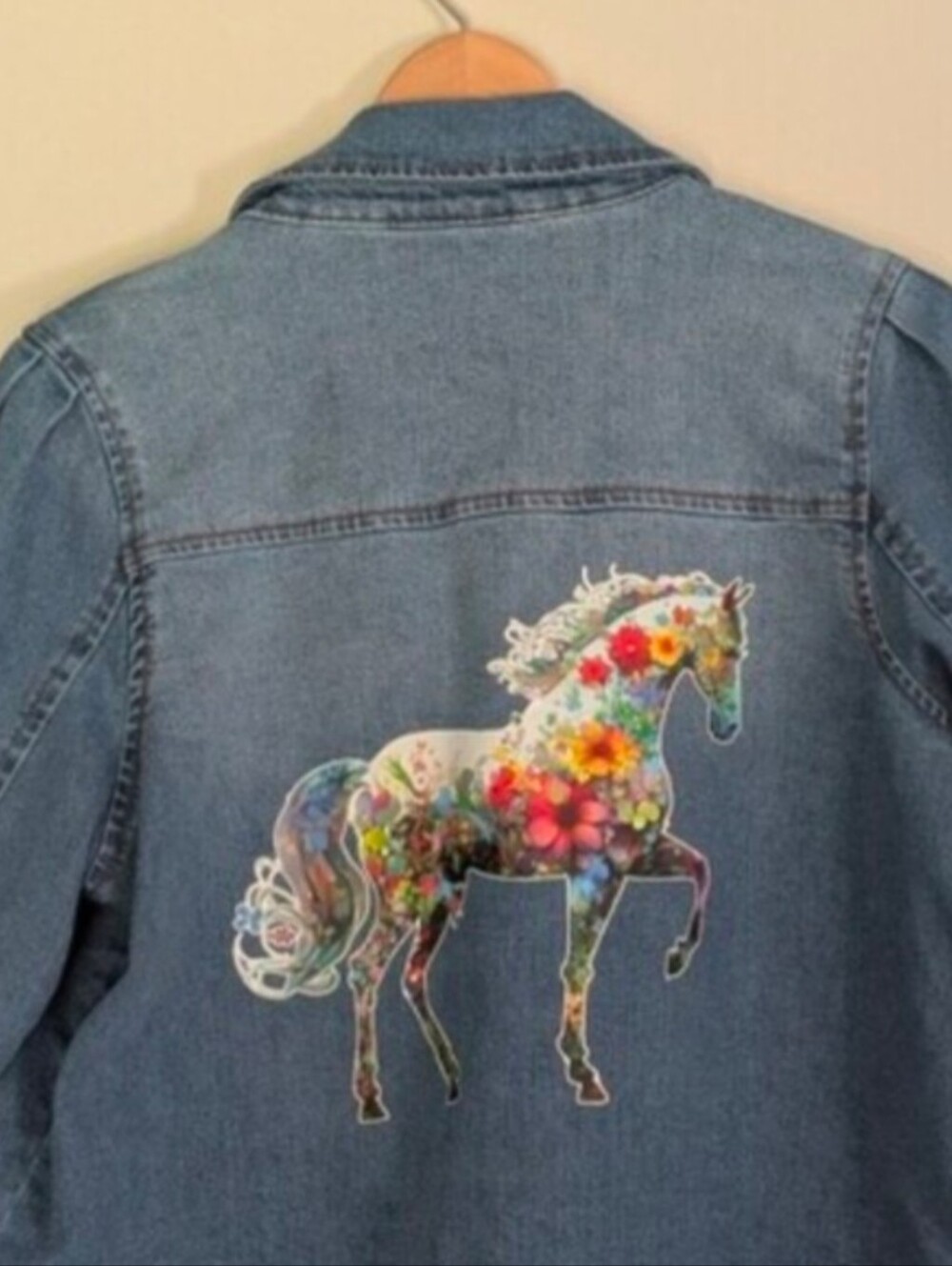 UpCycled | Floral Horse Denim Jacket | Size Large | 🐴🌺🦋